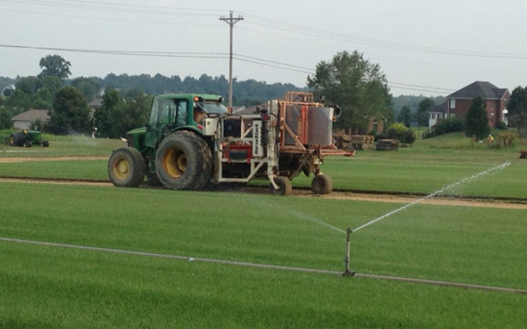 Uhl Turf Harvesting Sod Automatically